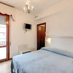 Hotel New 3*